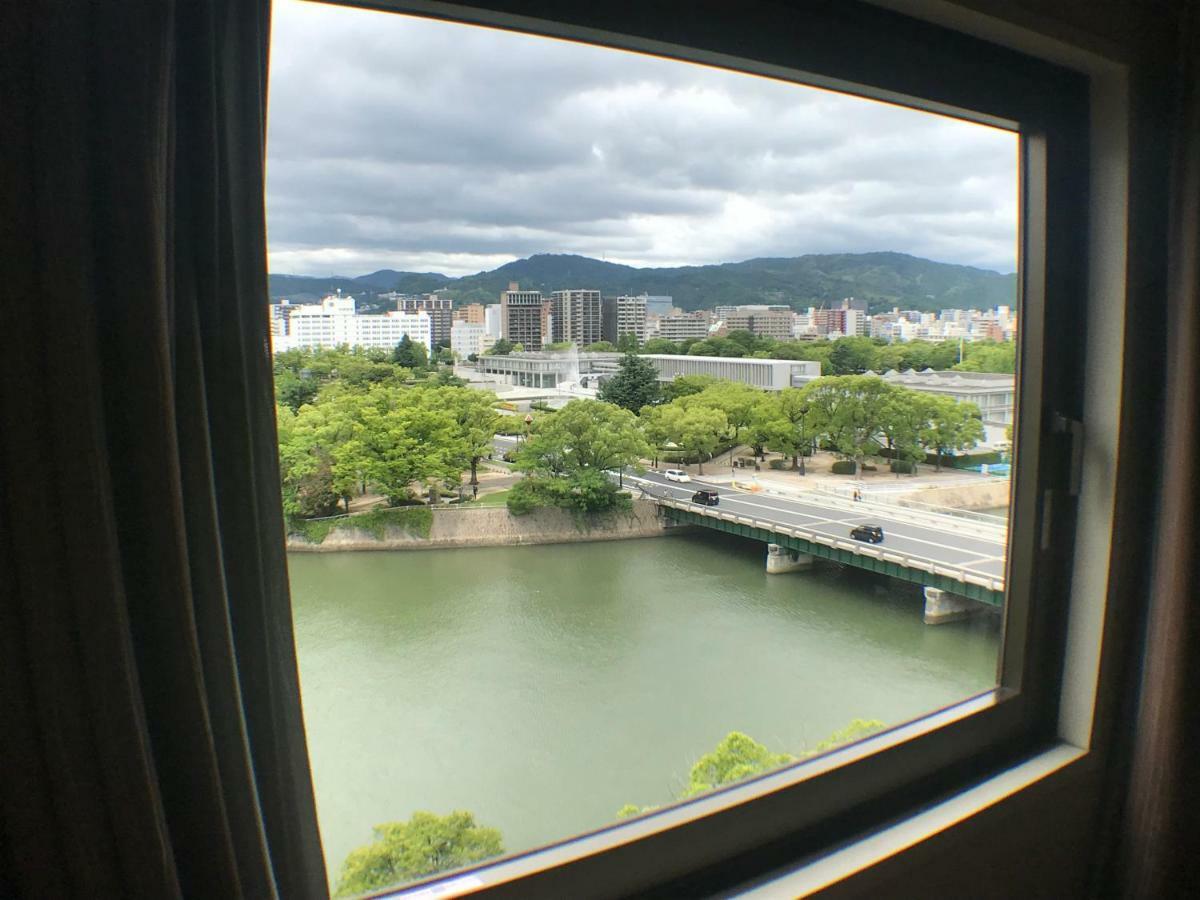 Hotel Mystays Hiroshima Peace Park Exteriör bild
